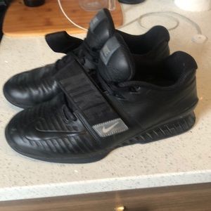 Nike Romaleo 3 XD’s size 9.5